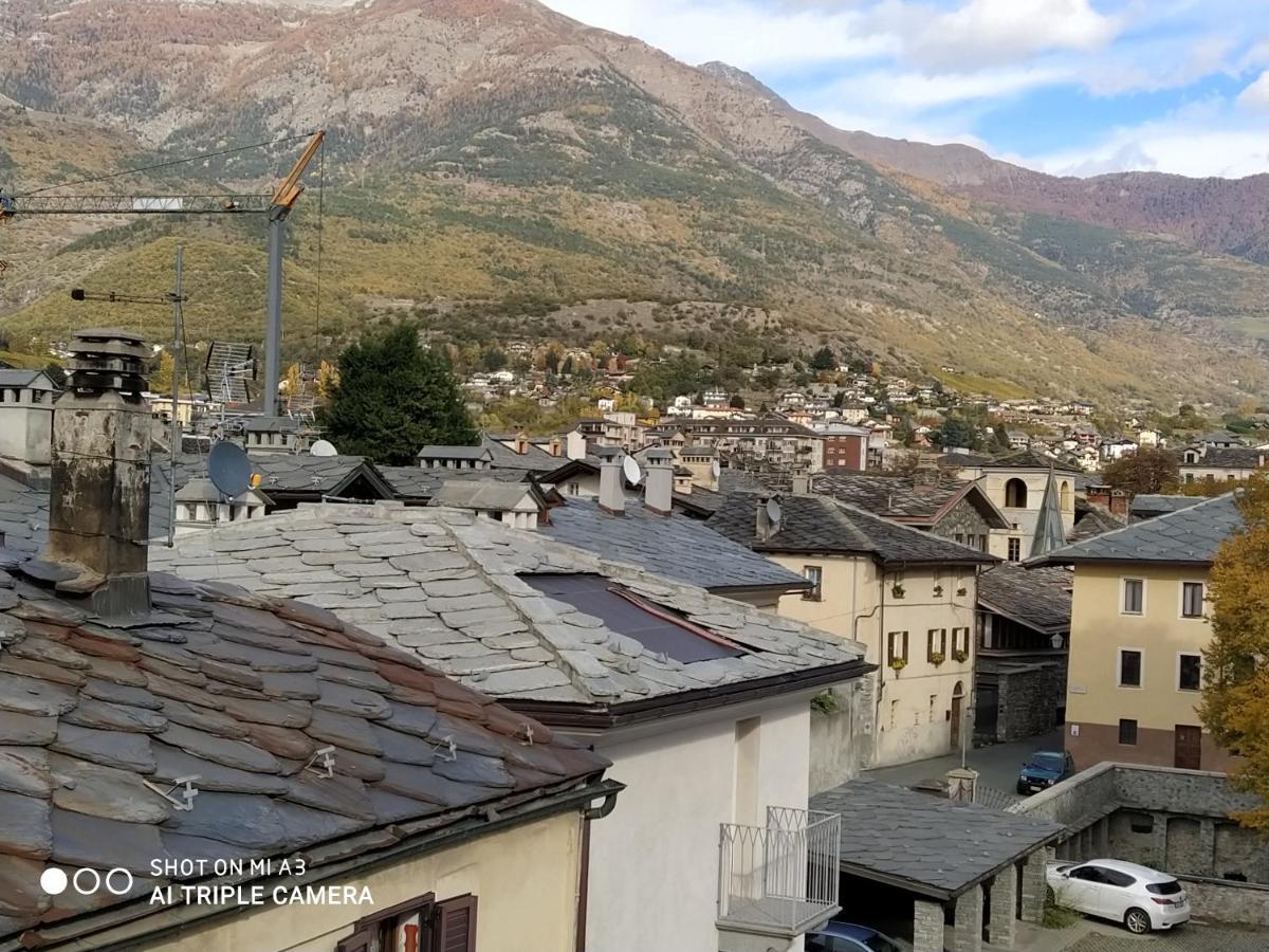 Un Oeil Sur La Cathedrale Apartman Aosta Kültér fotó